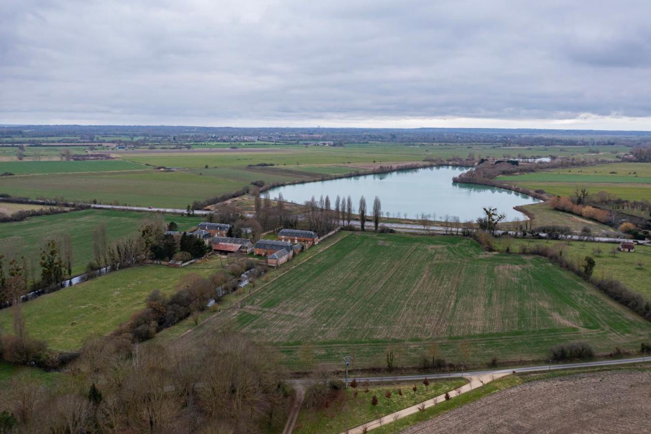 Charmante chaumière romantique avec piscine chauffée Bieville-en-Auge Esterno foto